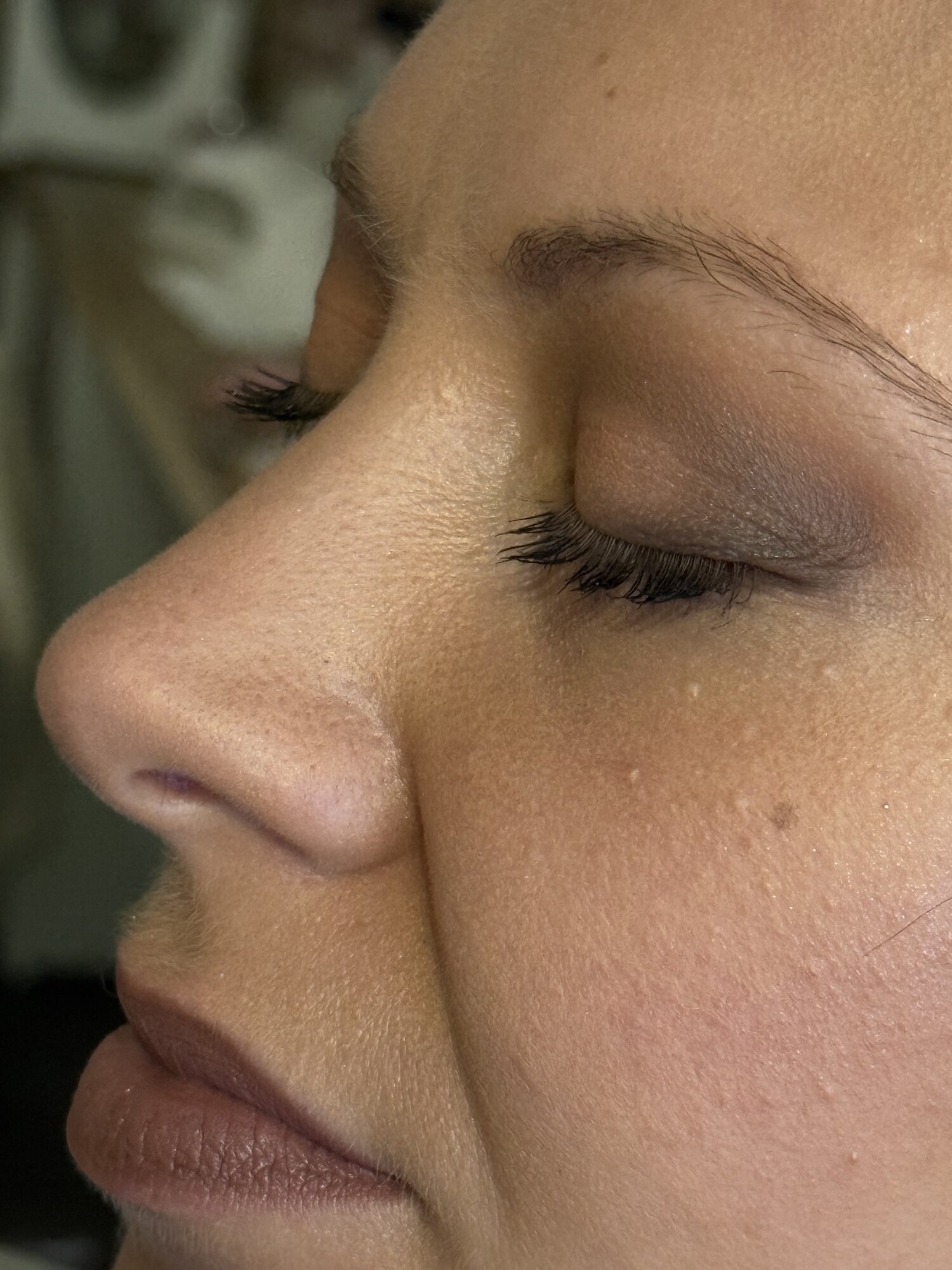 Maquillage précis du regard — détail